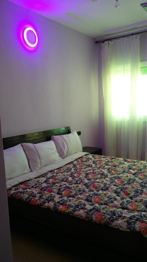 Logement Hotel Et Navette Gratuite 非斯 外观 照片